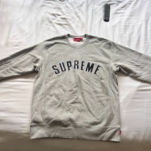 Supreme Crew Neck Sweatshirt